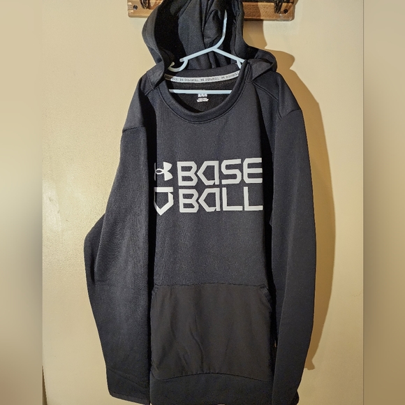 NWT Underarmour Hoodie Black Size L - Picture 1 of 5